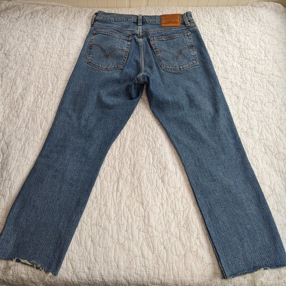 Levi's Wedgie Straight Button Fly Jeans Two Minds Wash Sz 28 - Picture 5 of 12